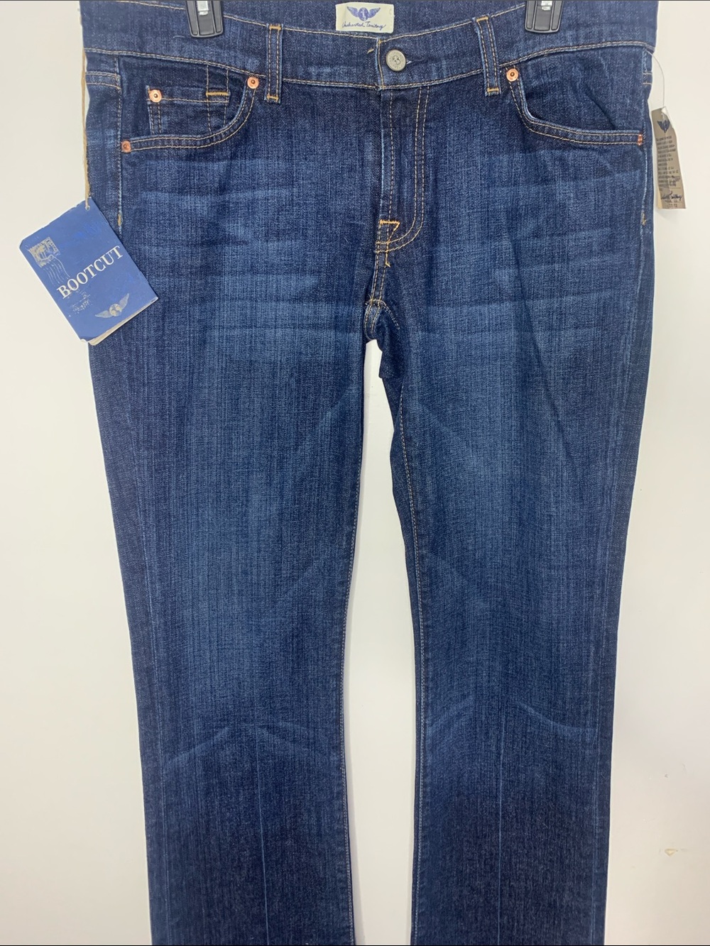 New VTG Uncharted Territory lowrise Dark Denim Bootcut Jeans Size 31 34” inseam - Picture 2 of 11